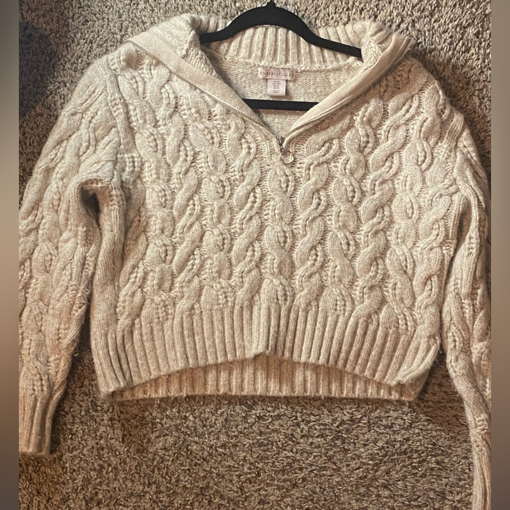 Size up sweater